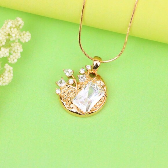 "Elegant Round Rose Gold Pendant with Sparkling Crystal Accents, XPPT1284 - Picture 5 of 12